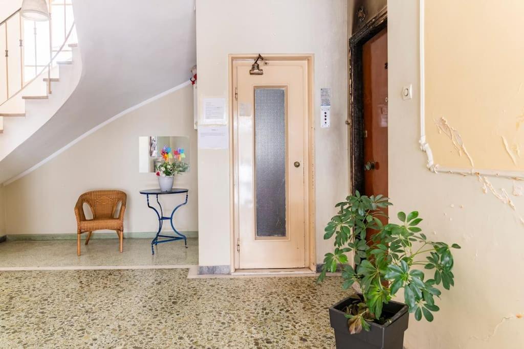 Under The Hill Appartement Athene Buitenkant foto